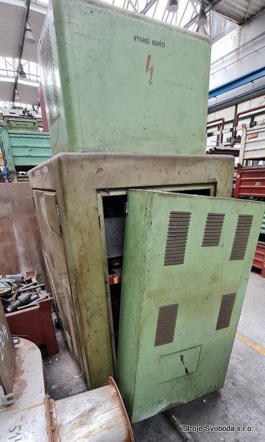 Kalící zařízení - indukční  (Kalici zarizeni - indukcni (5).jpg)